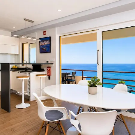 Maravista Sea View With Balcony And Parking شقة *